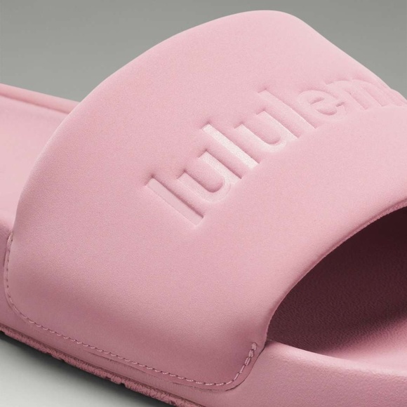 💖 Lululemon | Women's Restfeel Slide *Graphic | Rose Blush | Size 8 💖 - Picture 3 of 5